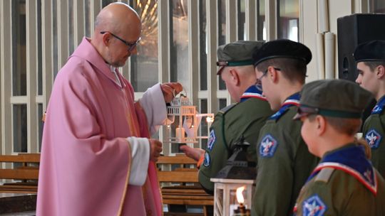 Betlejemskie Światło Pokoju w Gostyninie Betlejemskie Światło Pokoju w Gostyninie