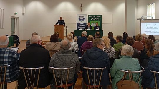 Debata społeczna ewaluacyjna w Sannikach – wspólna rozmowa o bezpieczeństwie mieszkańców