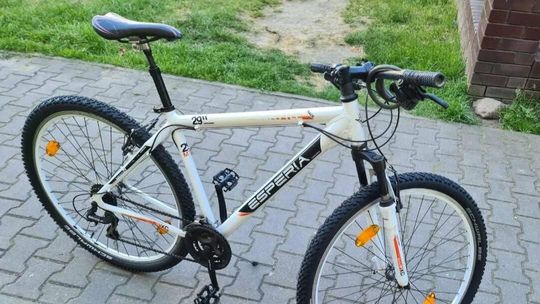 Kradzież dwóch rowerów