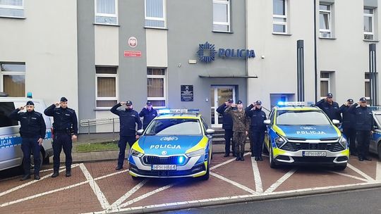 Gostynińscy policjanci oddali hołd poległemu policjantowi [VIDEO]