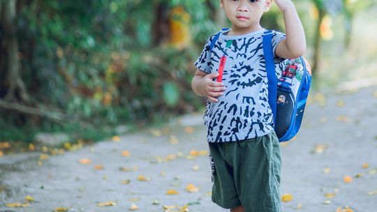 Idealne sandałki dla chłopca: Porady dla rodziców poszukujących wygody i stylu