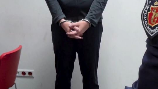 Ile kosztuje sprowadzenie do Polski pana w klapkach? Nie tak mało