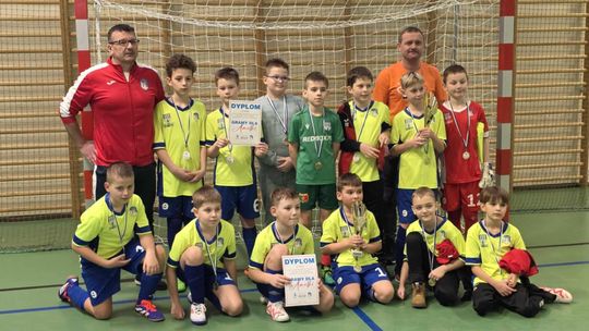 Intensywny czas dla drużyny U10 – sukcesy, doświadczenie i sportowa integracja