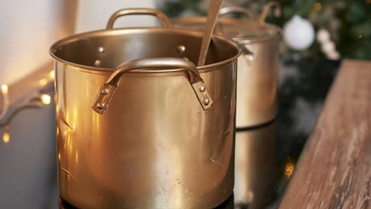 Jakie potrawy najlepiej przygotowywać w miedzianych naczyniach?