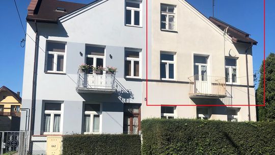 Jeżeli lubisz retro lub masz pomysły na wspaniałą renowację - to jest właśnie dom dla Ciebie