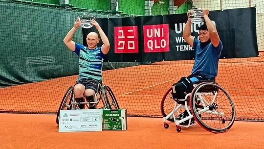 Kamil Fabisiak wygrał turniej Prague Indoor Cup