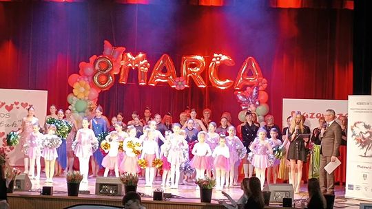 Kobieta w tańcu - międzypokoleniowe obchody Dnia Kobiet