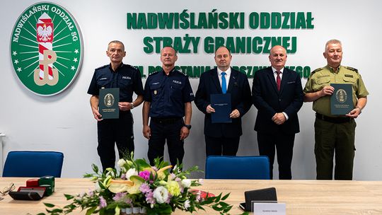 Kolejne szkoły dołączają do programu szkolenia w oddziałach o profilu mundurowym