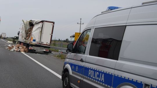 Kolizja dwóch ciężarówek na autostradzie A1 – kierowca jednej z nich nietrzeźwy