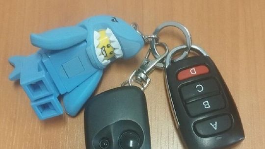 KOMUNIKAT – znaleziono piloty
