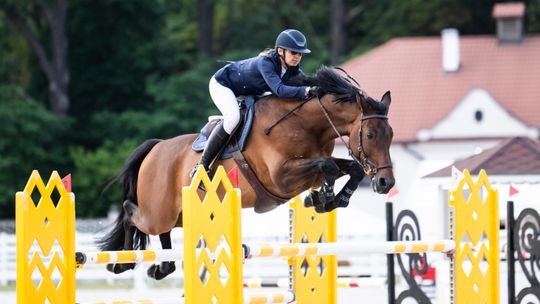 Konkurs Dużej Rundy na 4FOULEE CSI2* Łąck wygrał Renek Rosenberg z Estonii na klaczy Ciorana TT