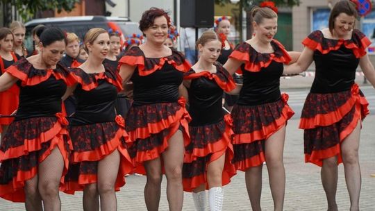 Mażoretki zatańczyły dla mieszkańców Gostynina [FOTO]