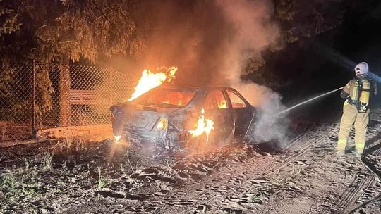 Nocny pożar samochodu w Matyldowie