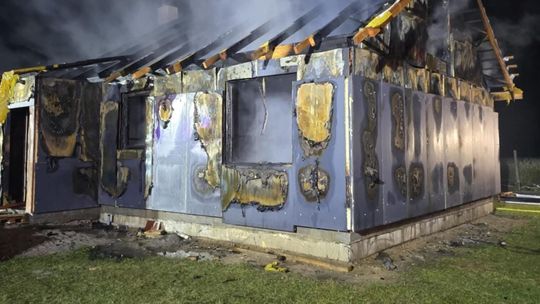 Nocny pożar w Sendeniu Dużym