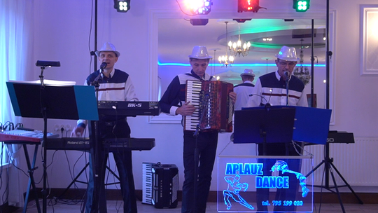 Nowy cover w wykonaniu Aplauz Dance