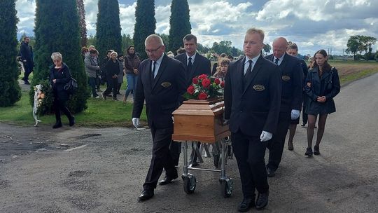 Na cmentarzu w Nagodowie pożegnano Alicję Sulik, prezesa Akcji Katolickiej w Gostyninie