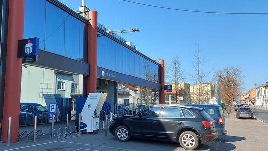 PKO BP ma problemy z iPKO, Inteligo i IKO, karty działają.