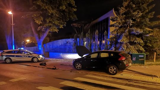 Płock: Mając prawie cztery promile alkoholu w organizmie spowodował kolizję