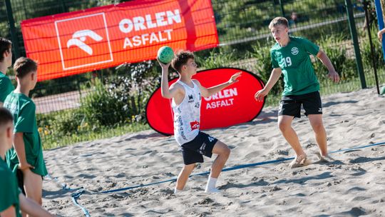 Płock młodzieżową stolicą piłki ręcznej plażowej na Mazowszu