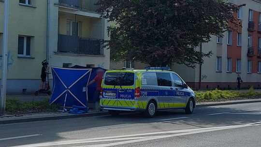 Płock: śmierć 57-latka przy ulicy Mickiewicza. Na miejscu działały służby