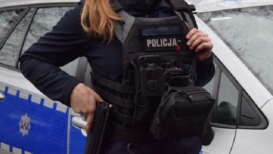 Policjantka zostawiła broń w toalecie na stacji paliw