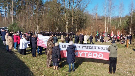 Powiatowe obchody 86. Rocznicy Zbrodni Katyńskiej oraz 16. Rocznicy Katastrofy Smoleńskiej Powiatowe obchody 86. Rocznicy Zbrodni Katyńskiej oraz 16. Rocznicy Katastrofy Smoleńskiej