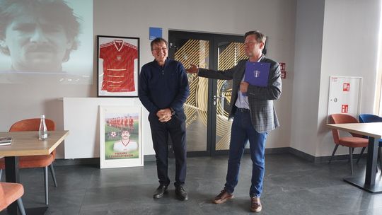 Powstała książka o Marku Ostrowskim