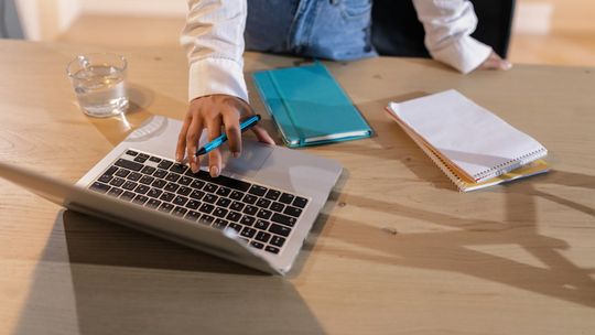 Prowadzenie działalności gospodarczej w Gostyninie – jak formalnie zarejestrować biznes?