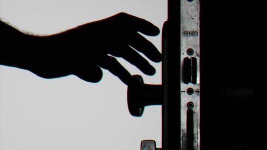 Rodzaje gałek do drzwi: obrotowe, stałe, z zamkiem – który typ będzie najlepszy?