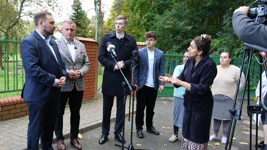 Soczewka: Przedstawiciele Nowej Nadziei apelują o interwencję w sprawie ośrodka dla uchodźców