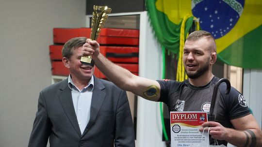 Starosta uhonorował zawodników K.O. Fight Team Gostynin [FOTO+AUDIO]