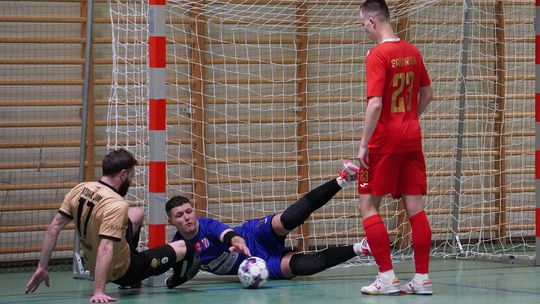 Trzecie zwycięstwo, pozycja lidera i nagrodzenie Mistrza Świata Socca Trzecie zwycięstwo, pozycja lidera i nagrodzenie Mistrza Świata Socca