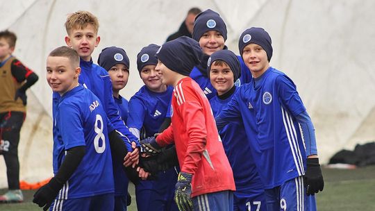 Turniej Mikołajkowy U-12 – FEA Gostynin na podium