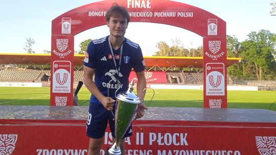 Wisła II Płock z Szymonem Leśniewskim zdobywa Puchar Polski MZPN