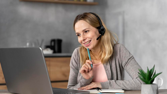 Wpływ szkoleń online na efektywność pracowników