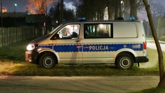 Policjanci ujęli sprawcę na gorącym uczynku.