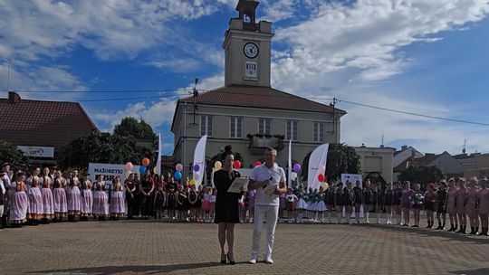 Zatańcz z Mażoretkami