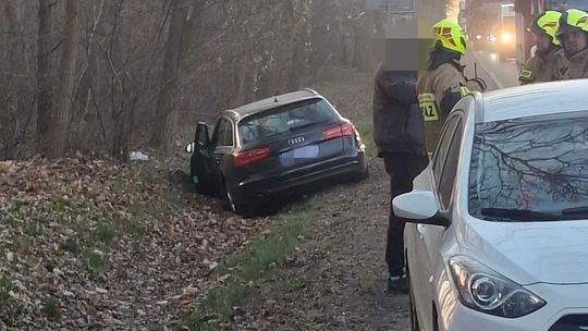 Zderzenie trzech samochodów