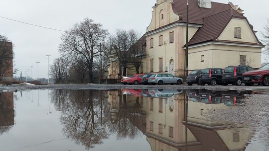 Znów będzie ślisko na drogach i chodnikach