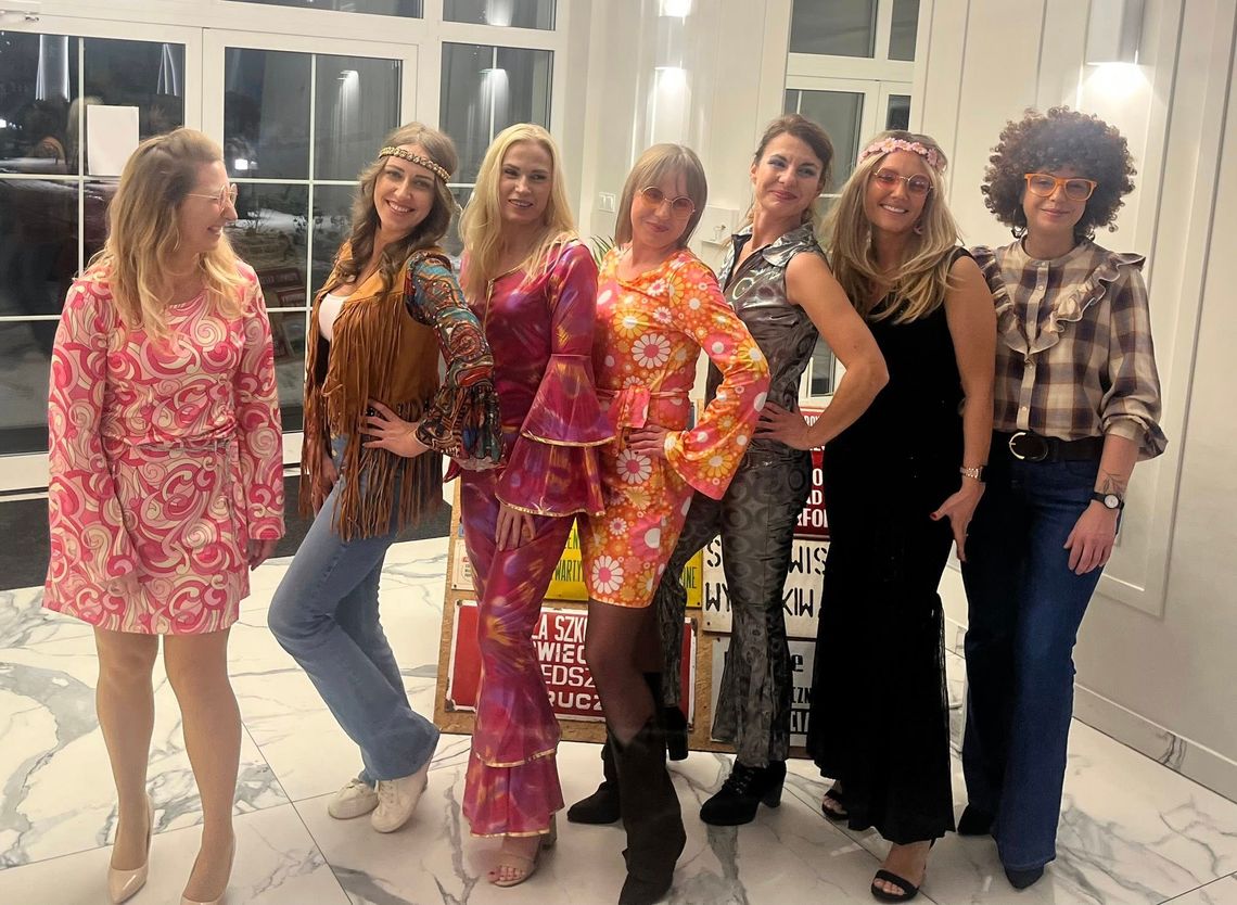 Andrzejki w rytmie lat 70. w GOKSiR Baruchowo