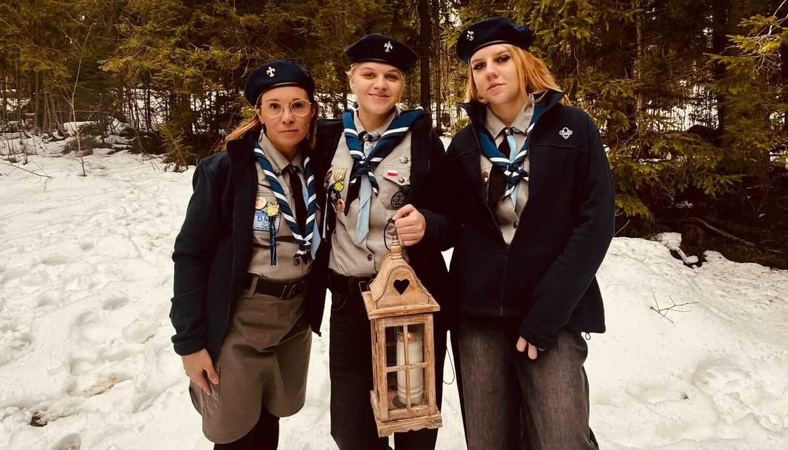 Betlejemskie Światło Pokoju dotarło do Gostynina Betlejemskie Światło Pokoju dotarło do Gostynina