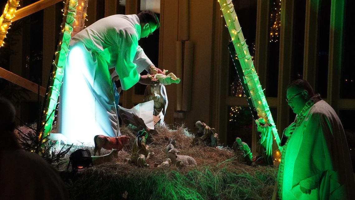 Bóg stał się kiedyś jednym z nas Bóg stał się kiedyś jednym z nas