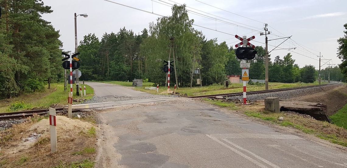 Co trzeci wypadek na kolei powoduje kierowca samochodu. Wciąż za mało skrzyżowań bezkolizyjnych