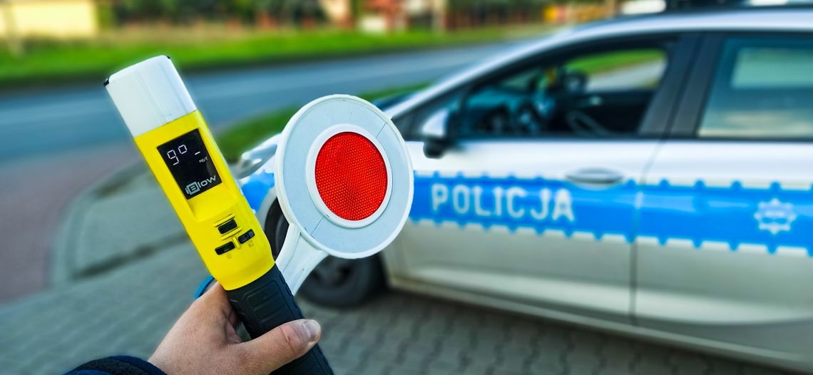 Emerytowany policjant ujął pijanego kierowcę w Sierakowie