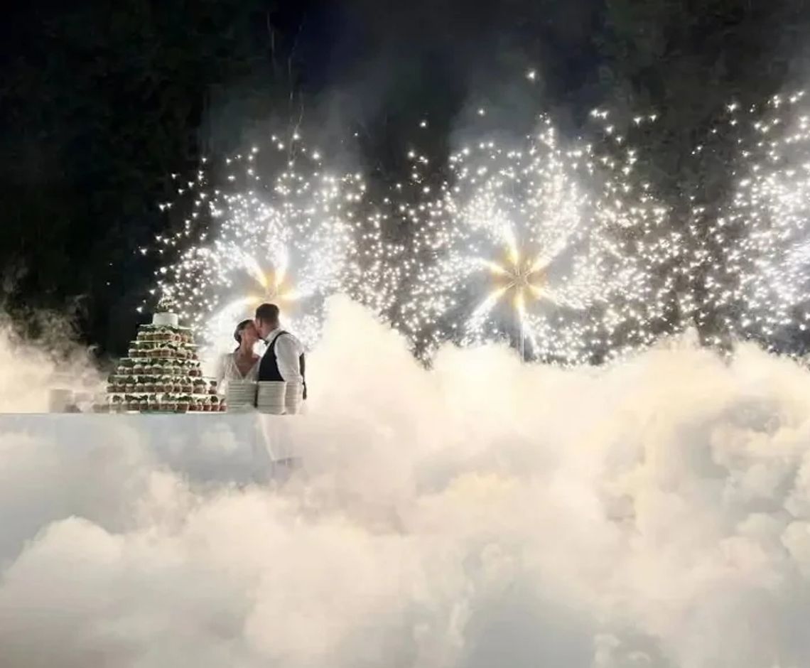 Fontanna iskier na wesele – efekt, który oczaruje gości