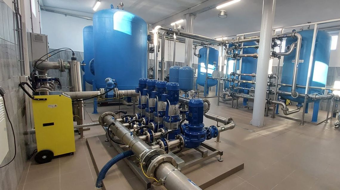 Gmina Gostynin zrealizowała inwestycję przebudowy i rozbudowy stacji uzdatniania wody w miejscowościach Krzywie i Kozice