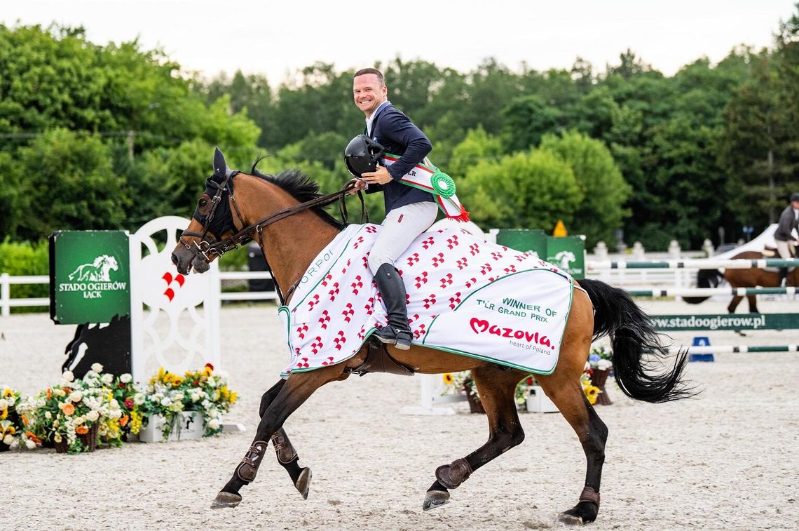 Grand Prix zawodów 4FOULEE Jump & Drive w Łącku wygrał Maksymilian Wechta na koniu Mystique