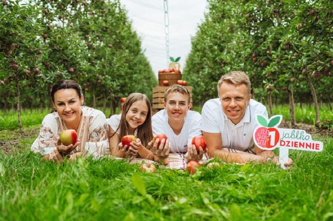Jedno jabłko dziennie trzyma lekarza z dala ode mnie Jedno jabłko dziennie trzyma lekarza z dala ode mnie