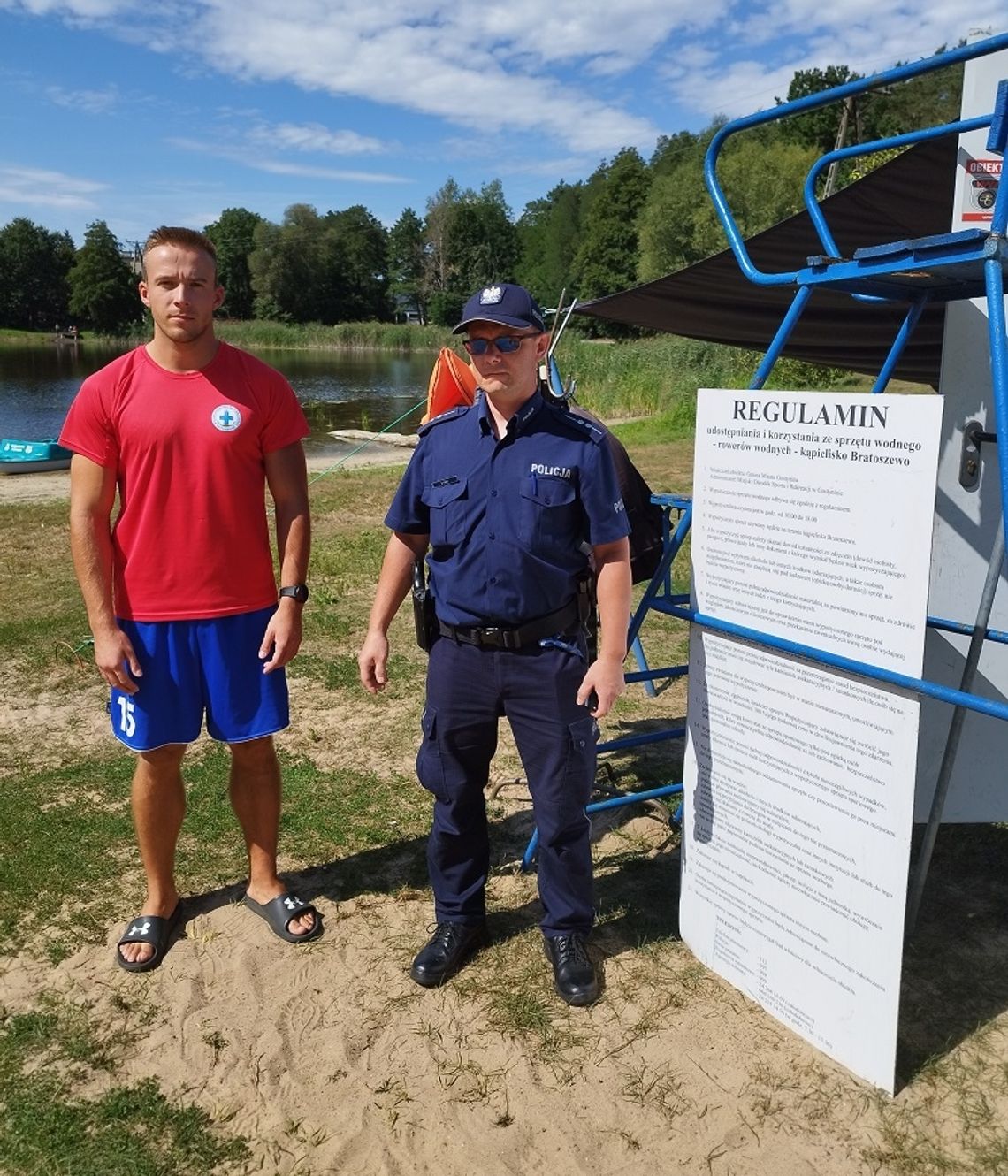 Kontrola kąpieliska w ramach akcji "Kręci mnie bezpieczeństwo nad wodą"