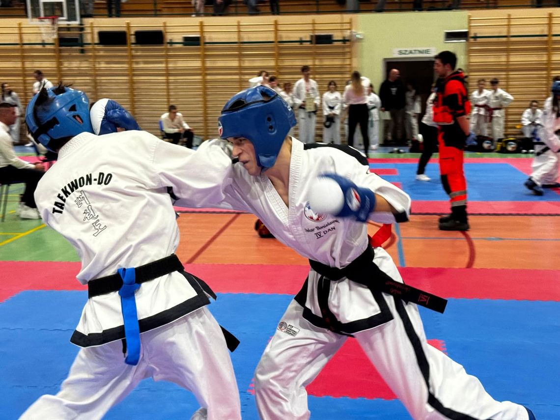 Mistrzostwa Warmii i Mazur Taekwon-do w Działdowie – sukces zawodników Hwarang